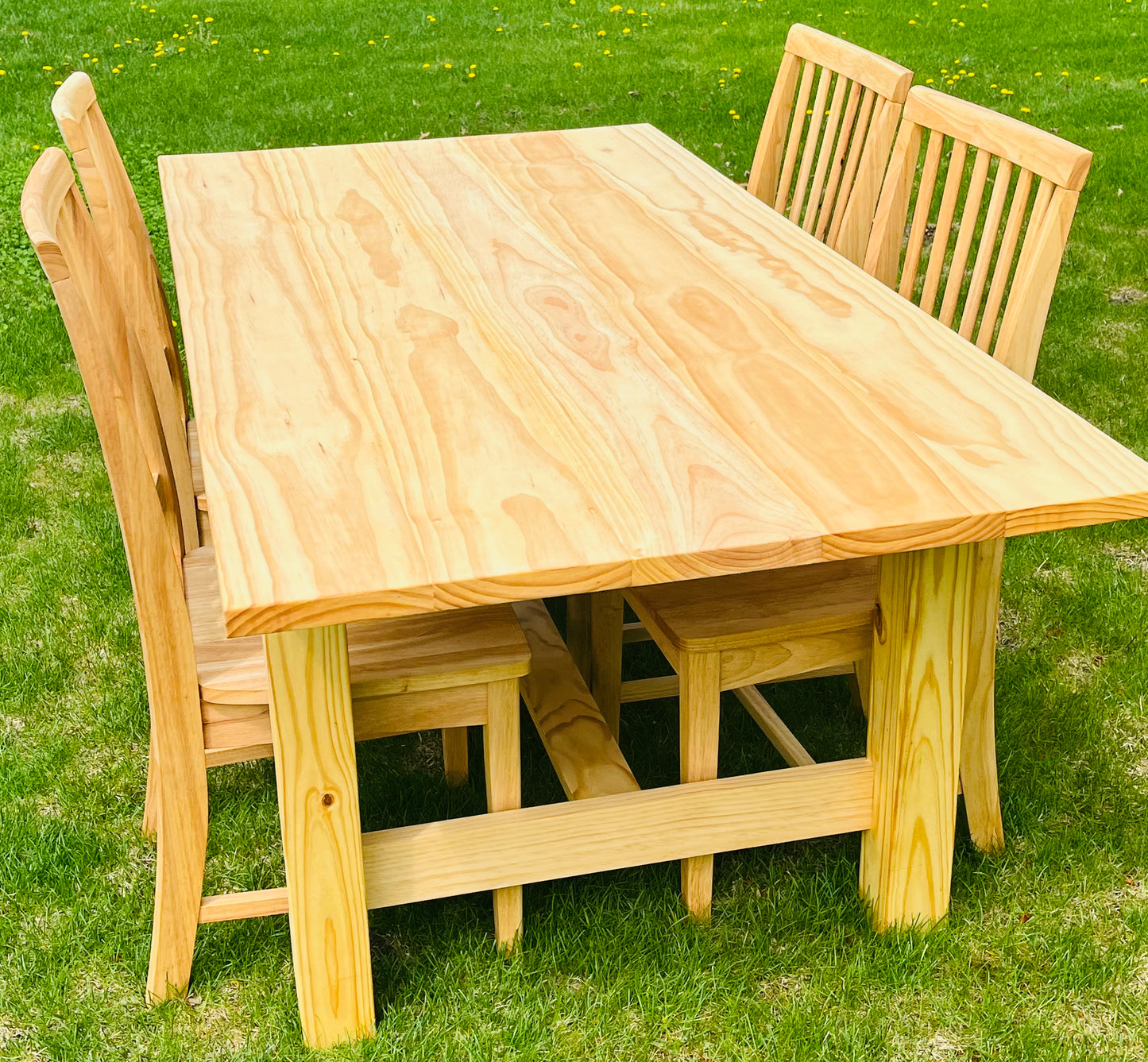 The Midwestern Farmhouse Table